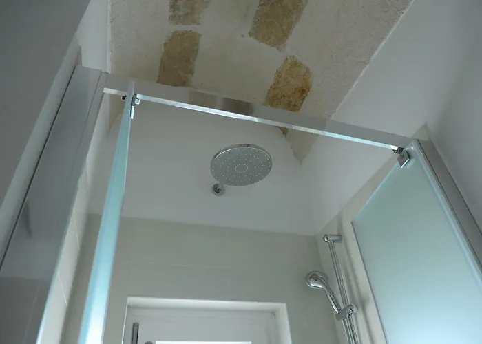 Contrada Cappuccini 吉诺萨